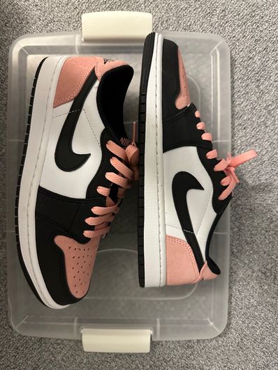 Nike Air Jordan 1 Low OG "Bleached Coral"