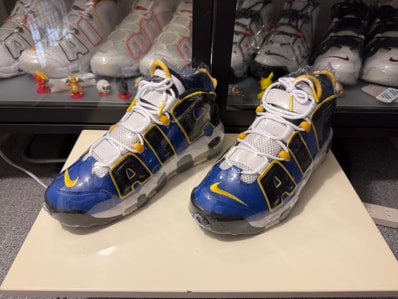NIKE AIR MORE UPTEMPO "PEACE LOVE BASKETBALL"