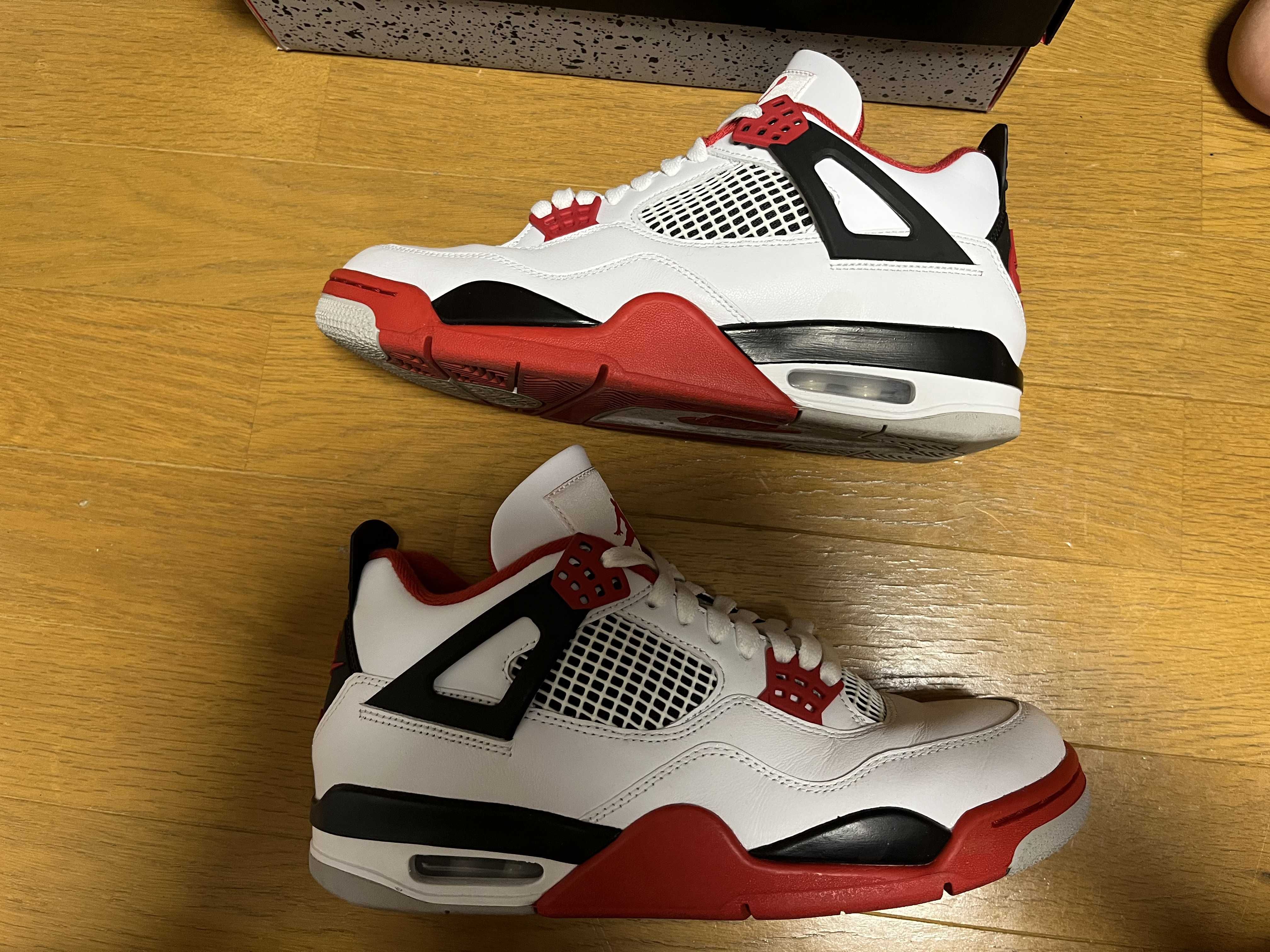 Nike Air Jordan 4 Retro OG "Fire Red" (2020)