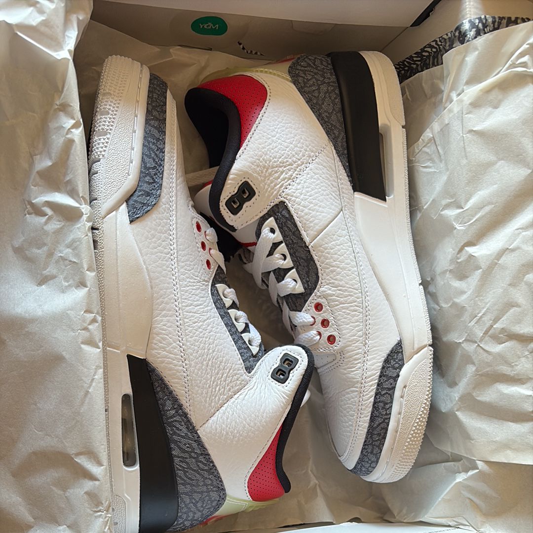 Nike Air Jordan 3 SE "Fire Red Denim" (2020)