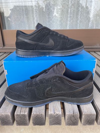 UNDEFEATED × Nike Dunk Low SP "5 ON IT"