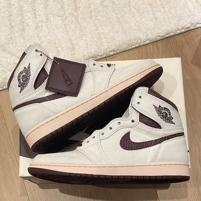 A Ma Maniere × Nike Air Jordan 1 Retro High OG "Sail and Burgundy"