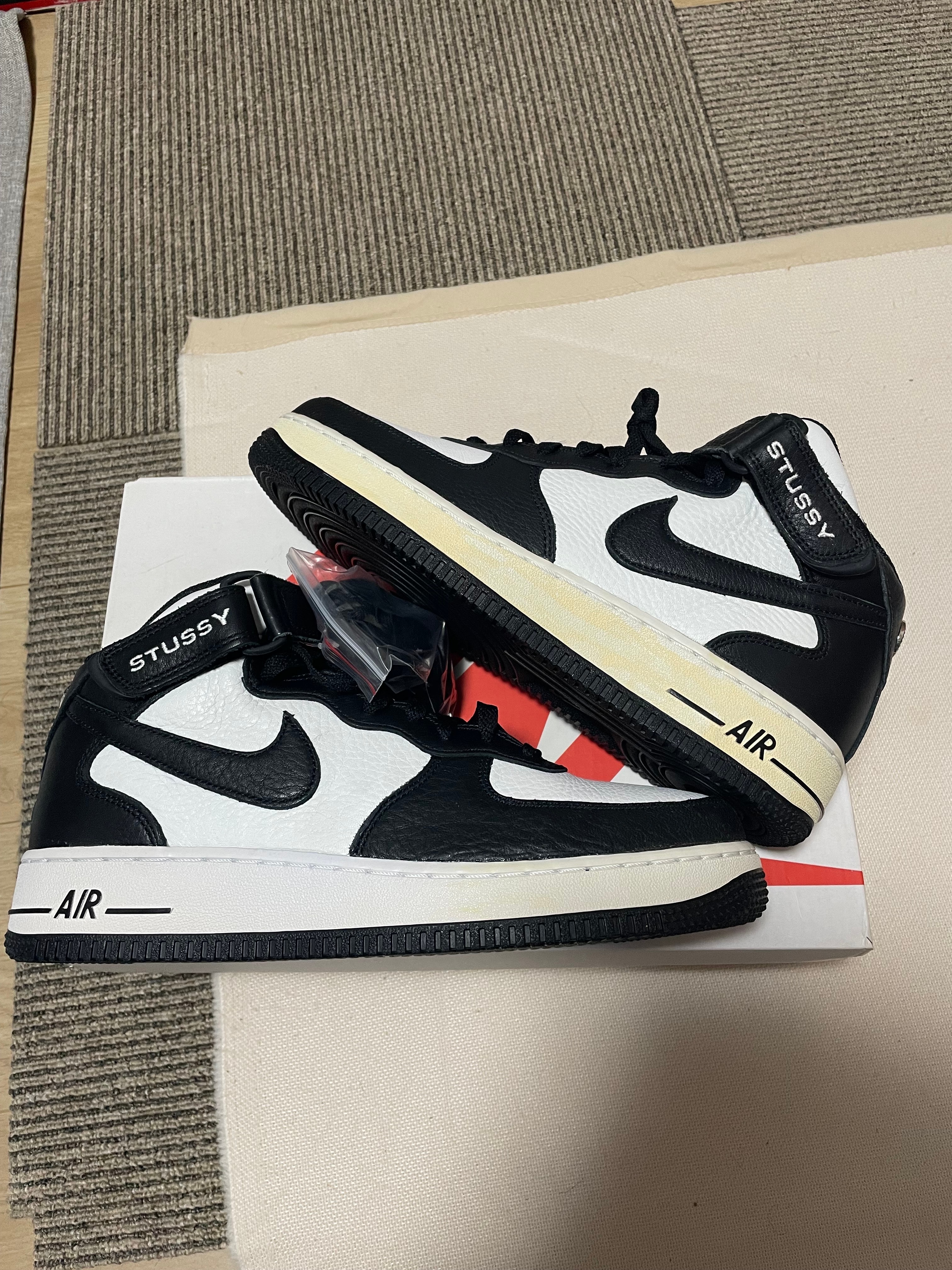 Stussy × Nike Air Force 1 Mid "Black and Light Bone"
