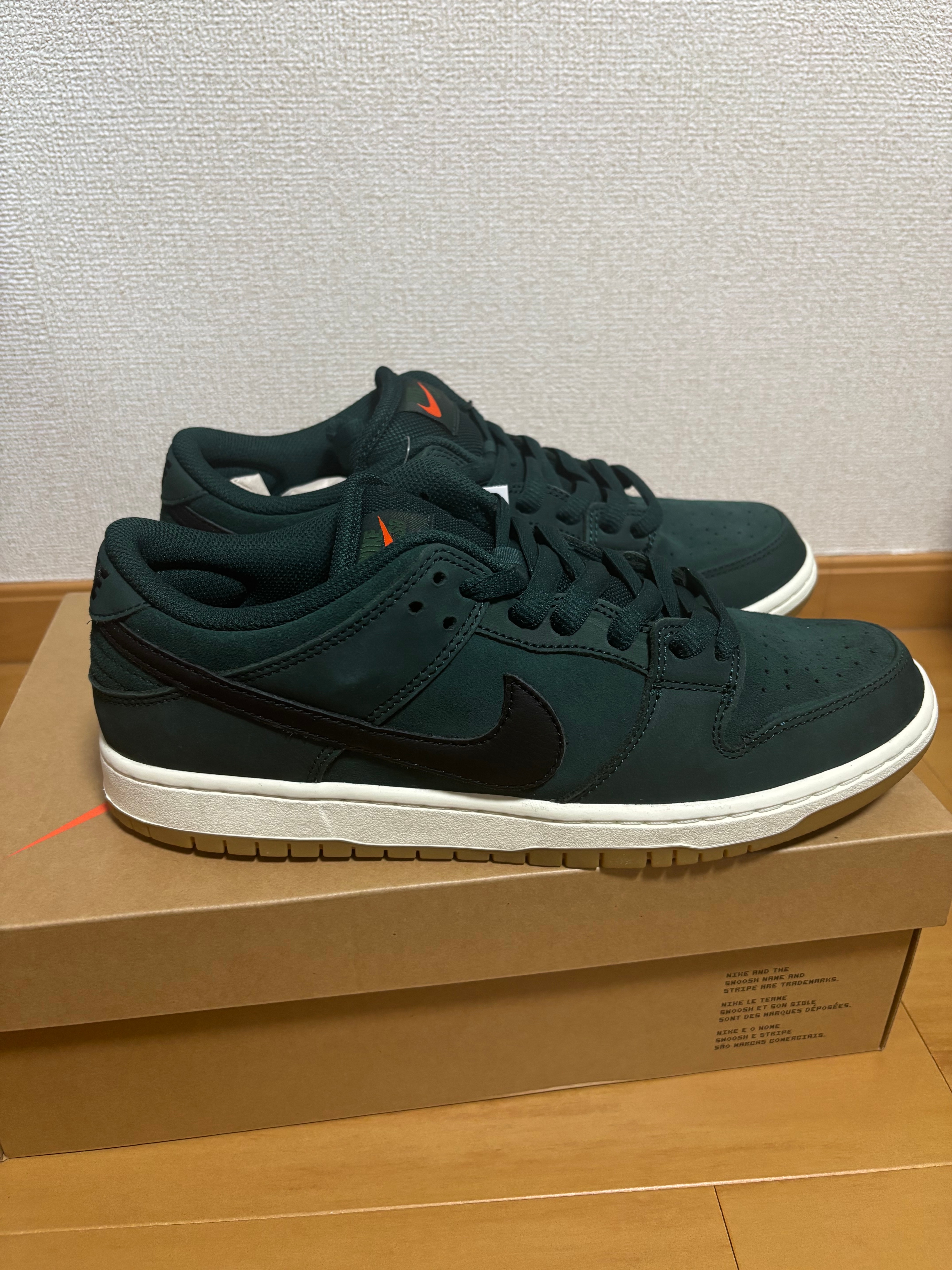 ナイキ SB ダンク ロー プロ "ディープファー"