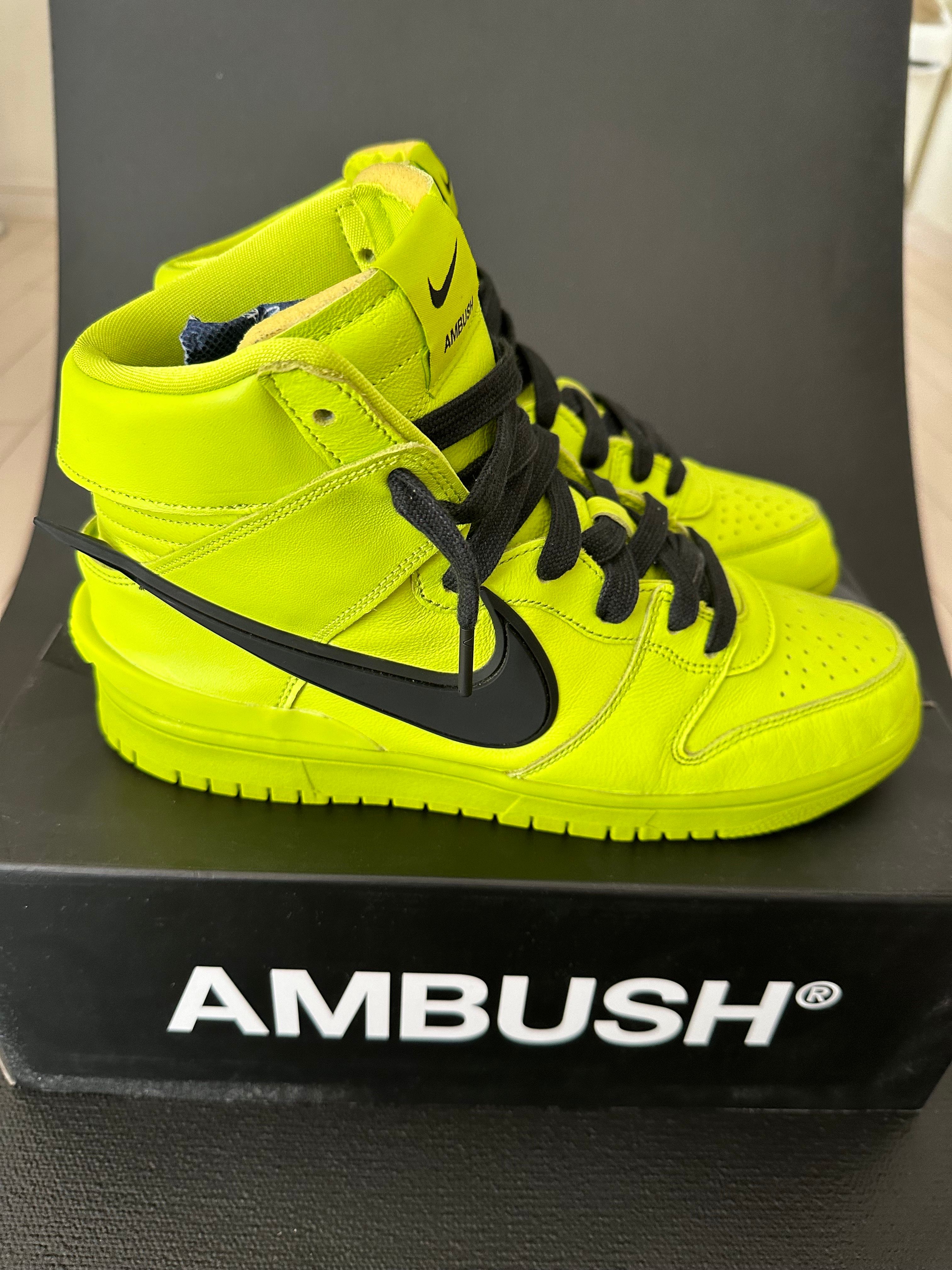 AMBUSH × NIKE DUNK HIGH "FLASH LIME"