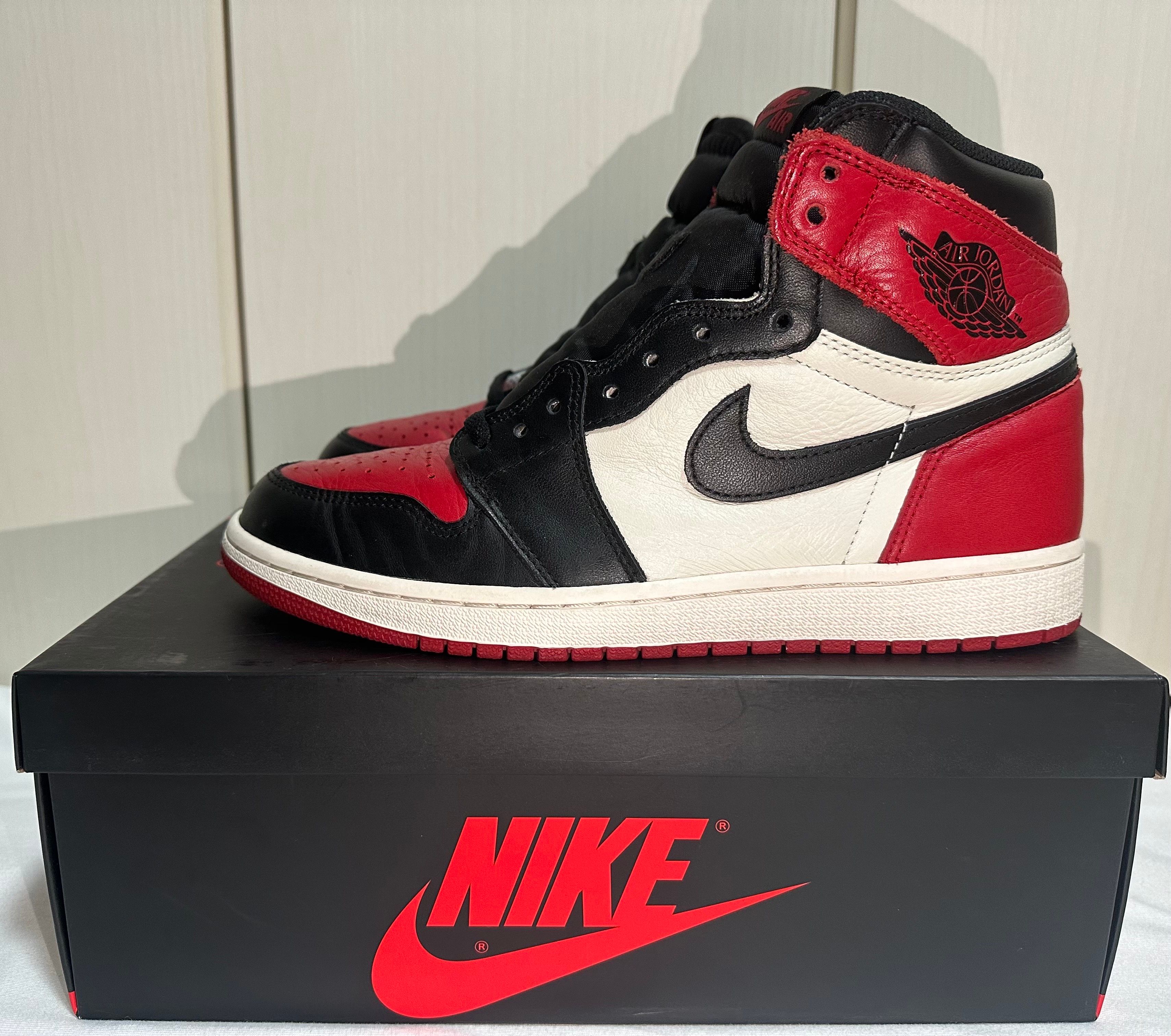 Nike Air Jordan 1 Retro High OG "Bred Toe"
