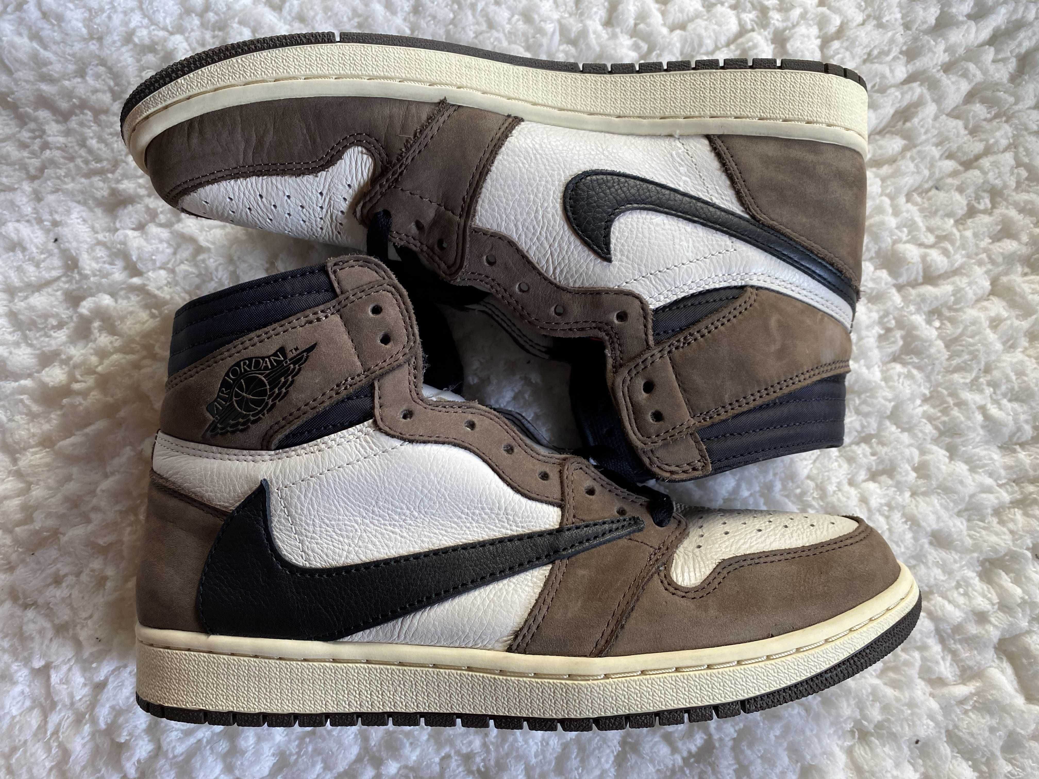 Travis Scott × Nike Air Jordan 1 Retro High OG TS SP "Sail/Dark Mocha"