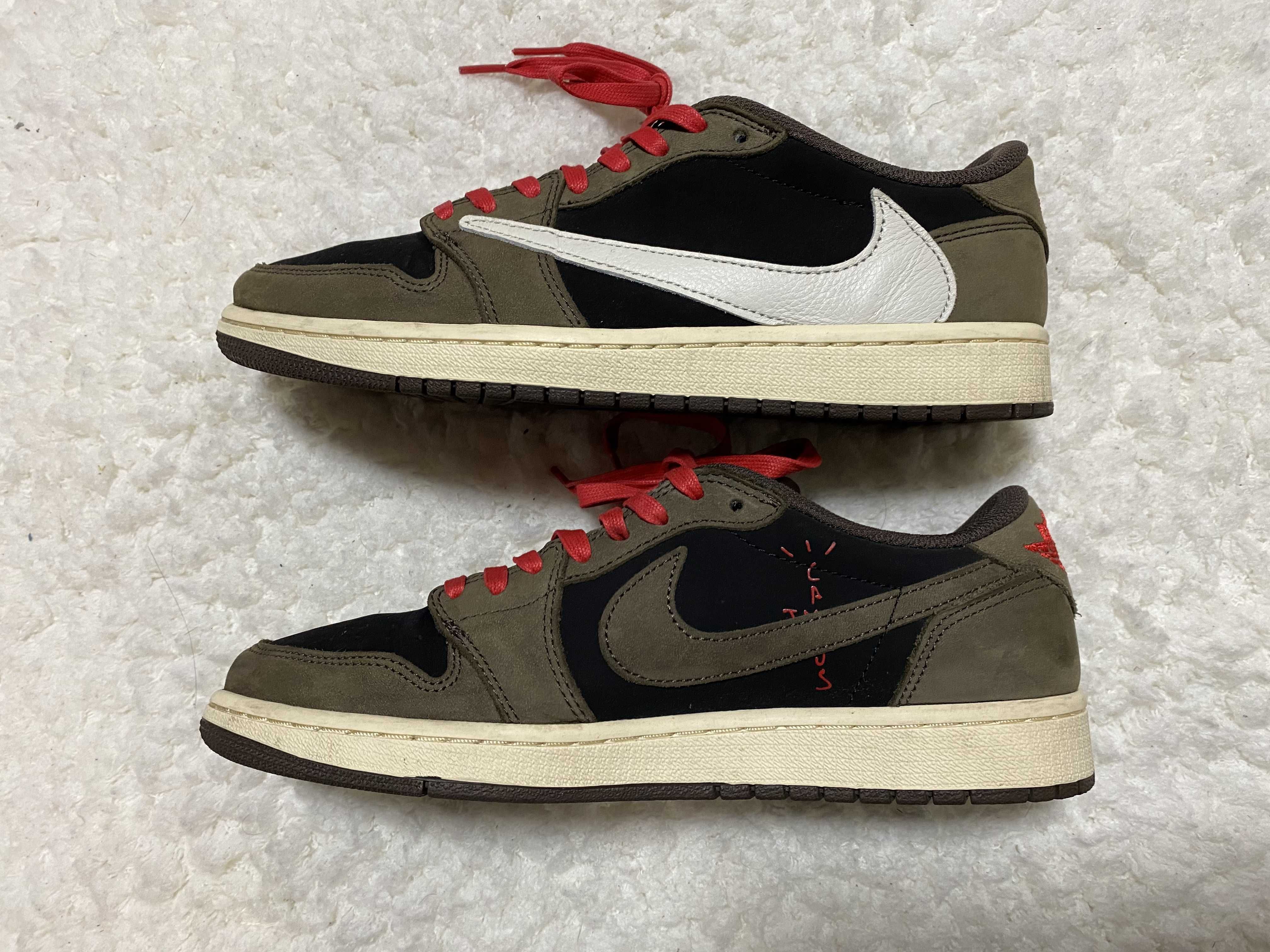 Travis Scott × Nike Air Jordan 1 Low OG SP-T  "Black/Dark Mocha"