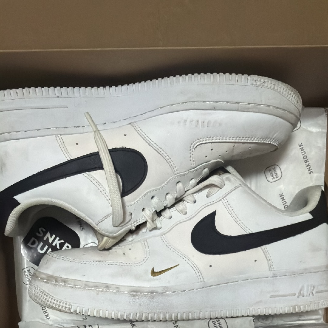 Nike Women's Air Force 1 Low 07 Essential "White/Black/Gold Mini Swoosh"