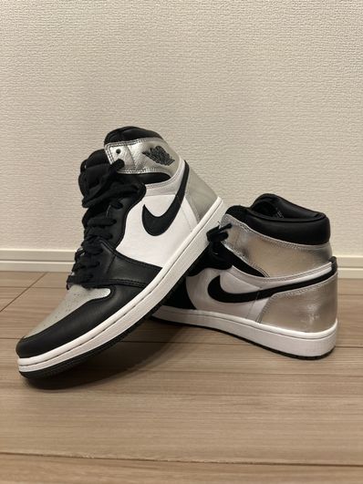 Nike Women's Air Jordan 1 Retro High OG "Silver Toe"