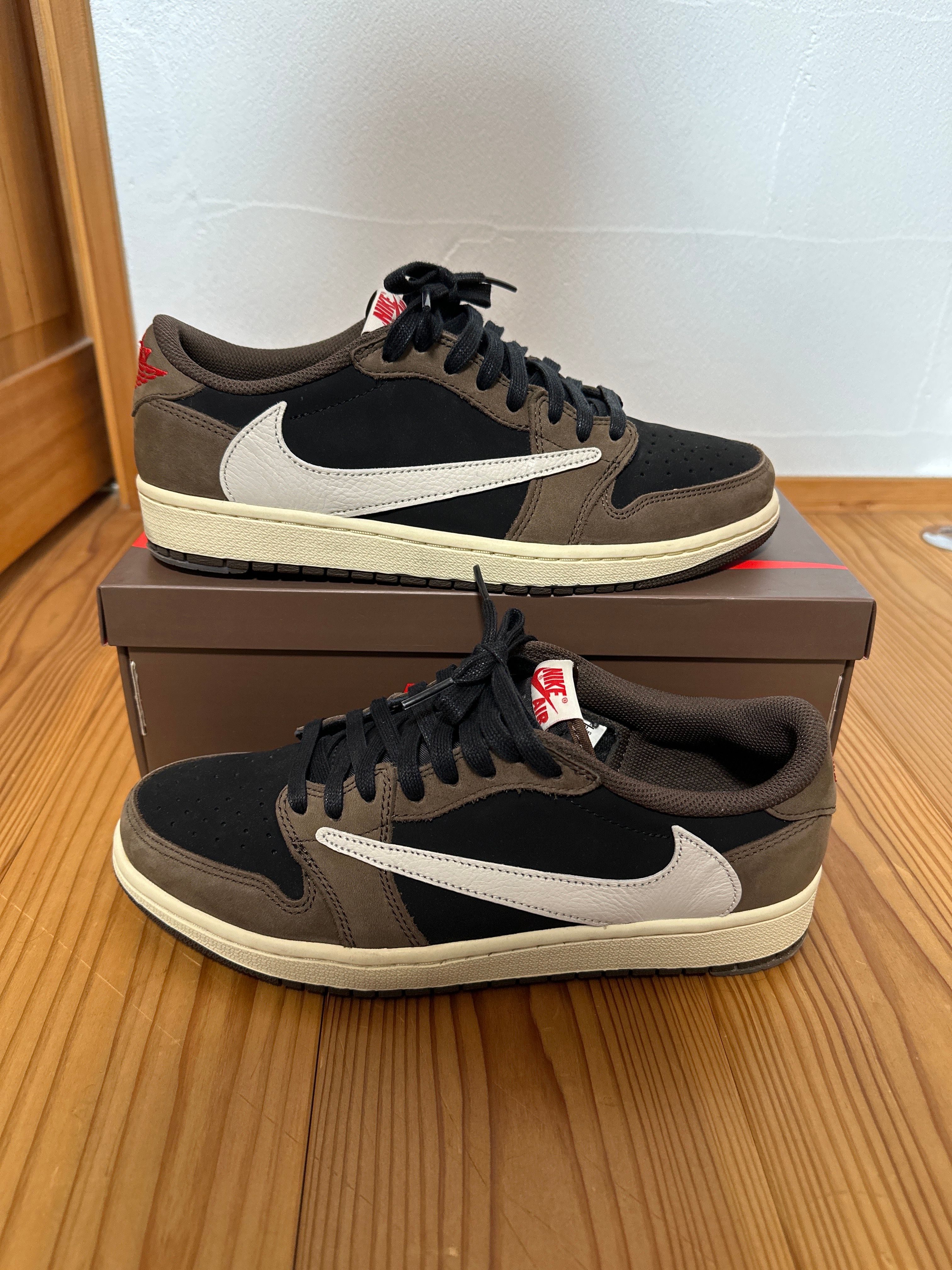 Travis Scott × Nike Air Jordan 1 Low OG SP-T "Black/Dark Mocha"