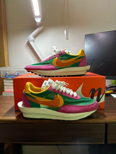sacai × NIKE LDV WAFFLE "PINE GREEN"