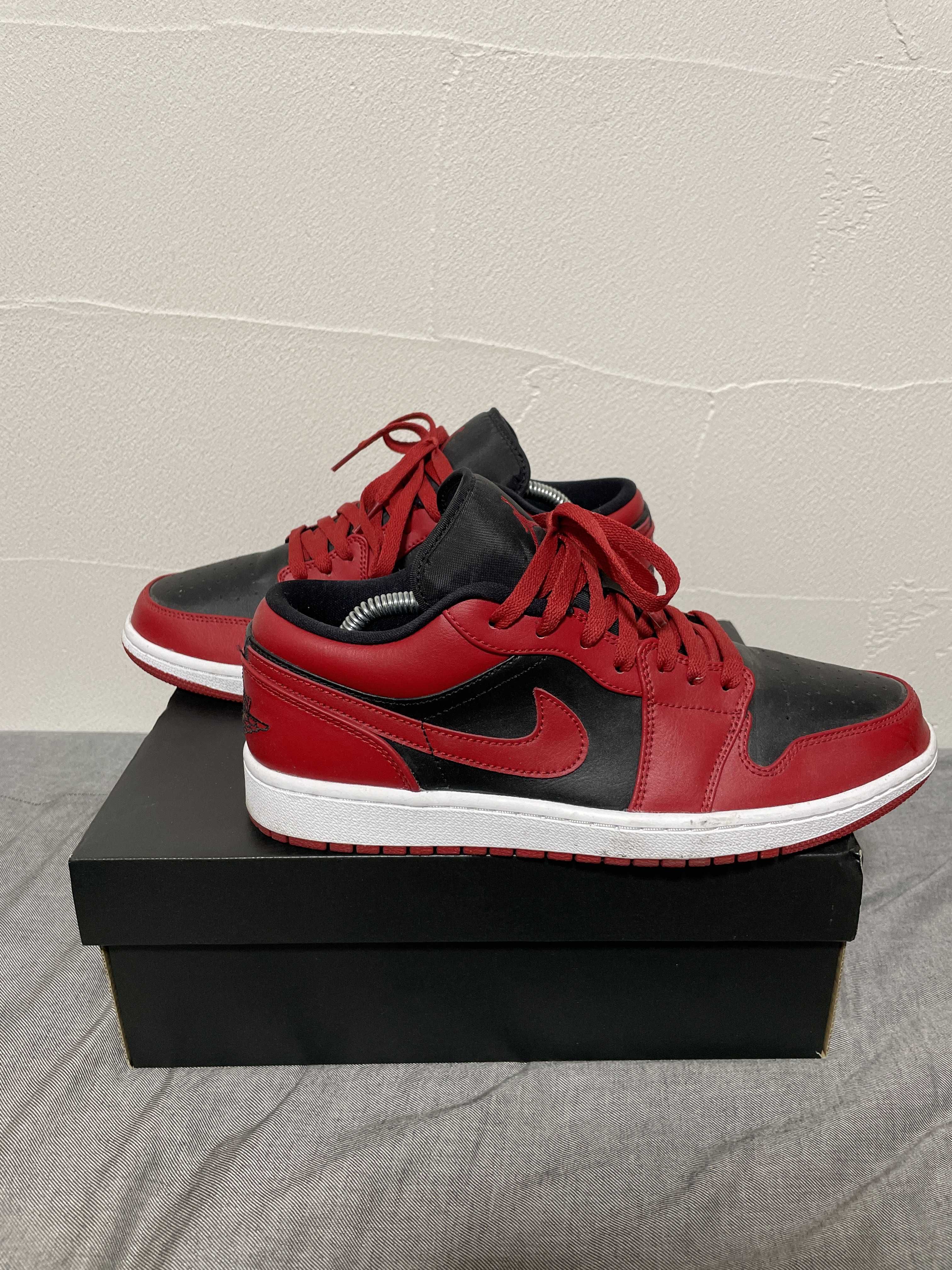 Nike Air Jordan 1 Low "Varsity Red"   