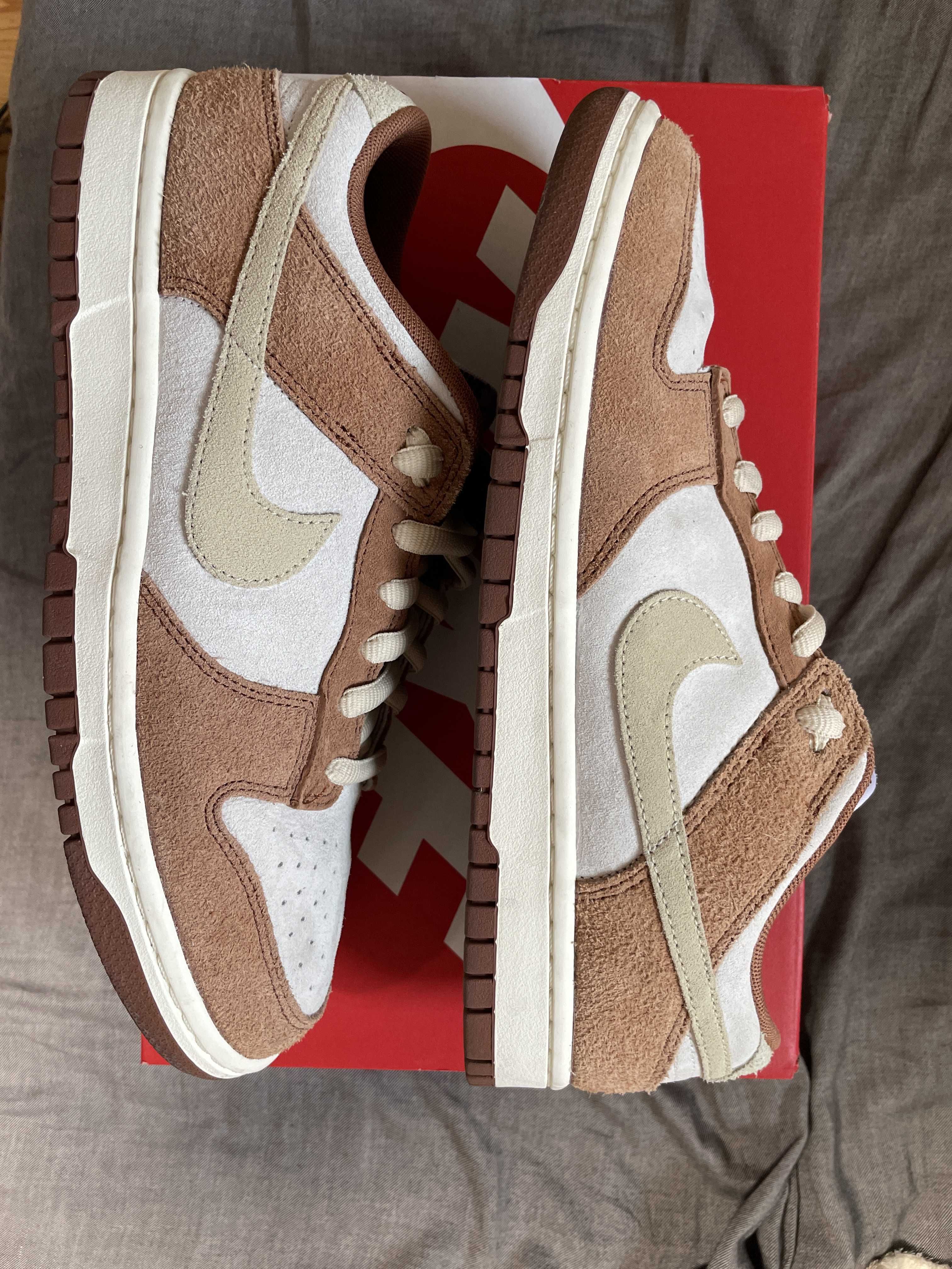 Nike Dunk Low PRM "Medium Curry"