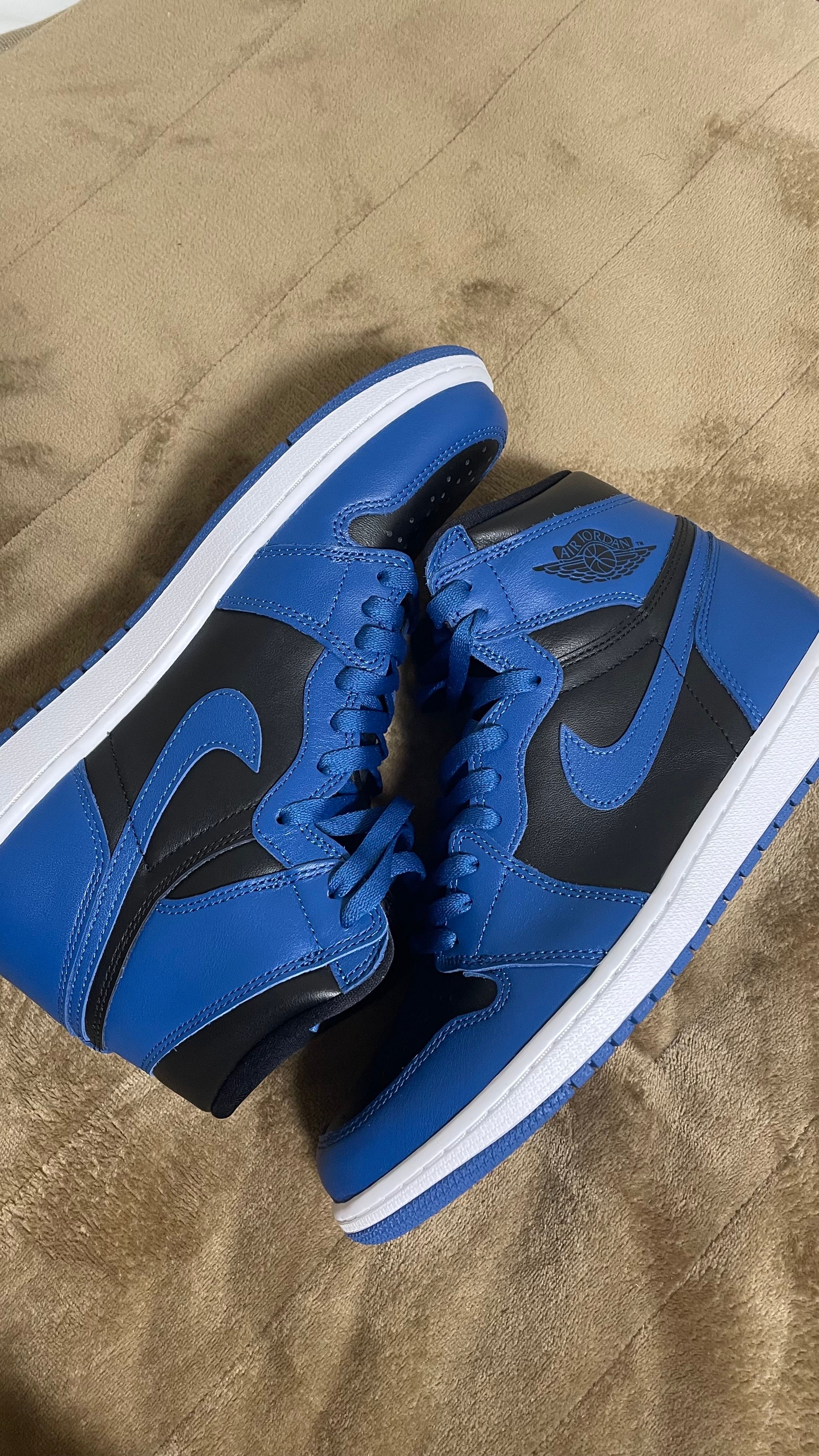 Nike Air Jordan 1 Retro High OG "Dark Marina Blue"