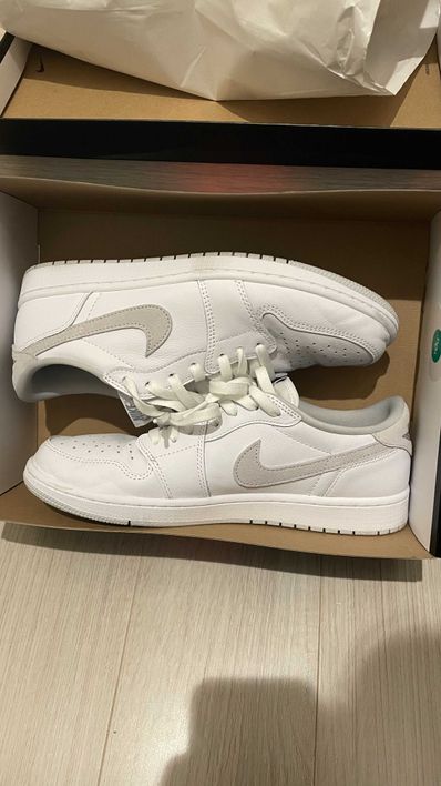 Nike Air Jordan 1 Low OG "Neutral Grey"