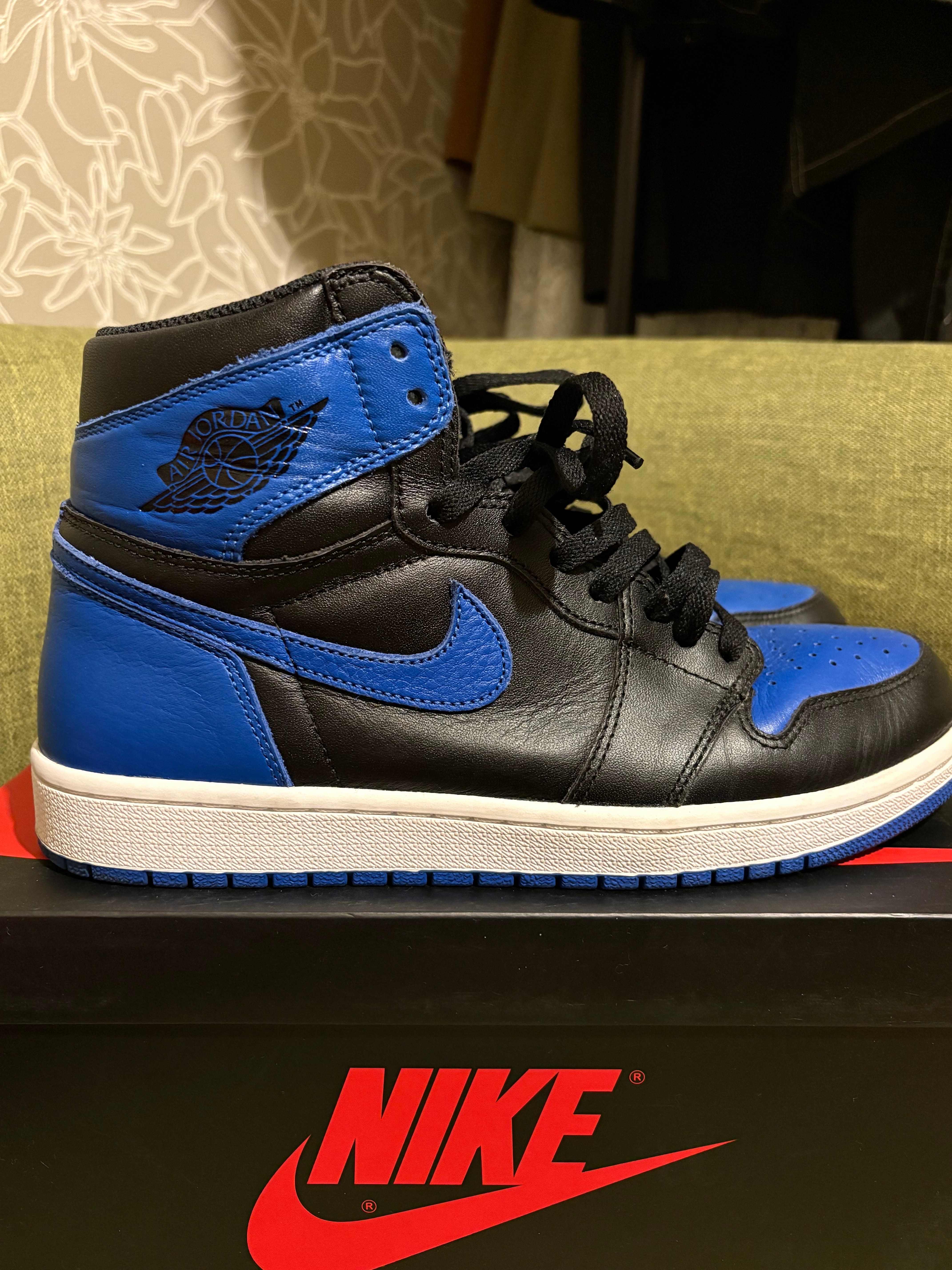 Nike Air Jordan 1 Retro High OG "Royal" (2017)