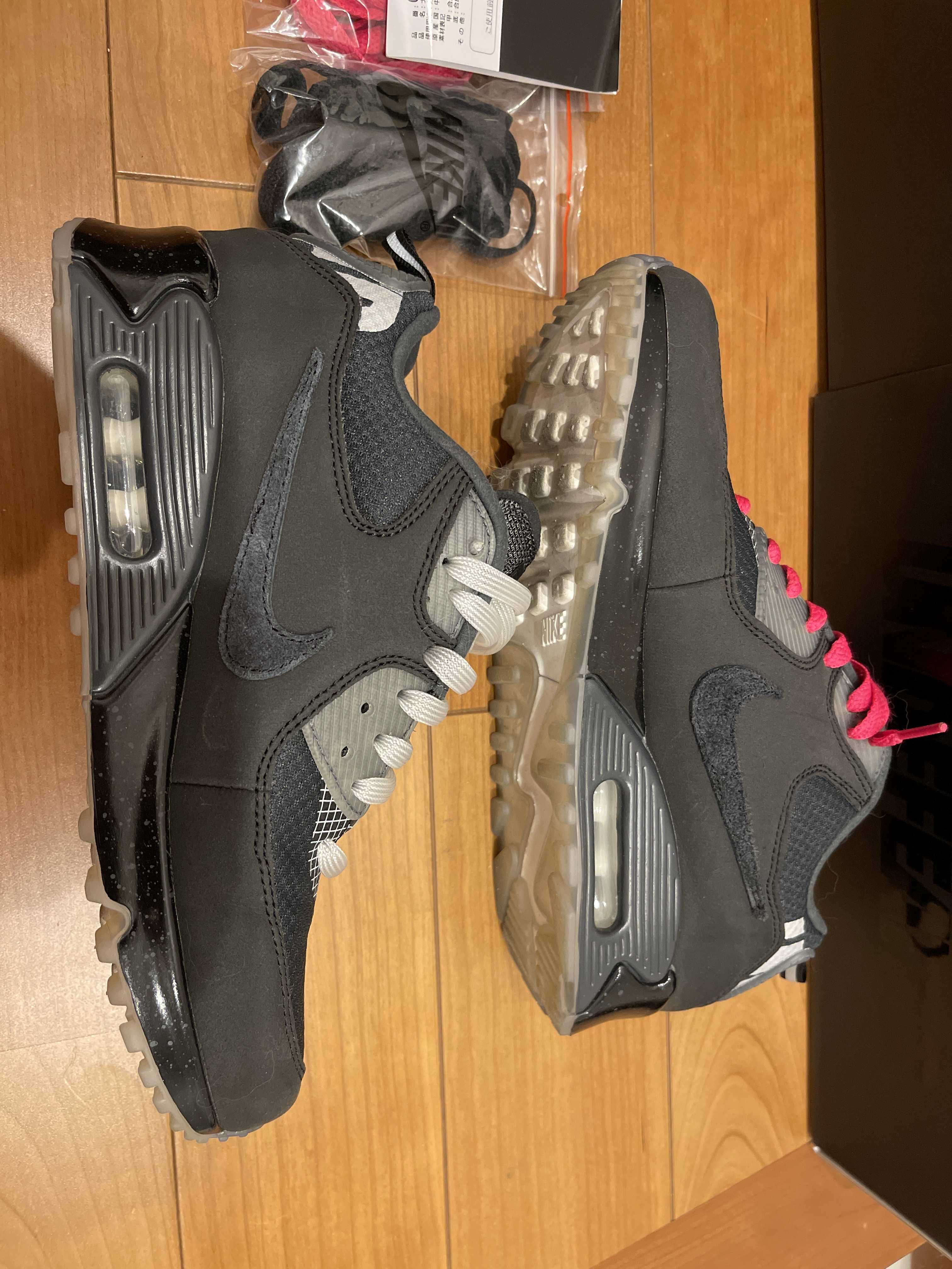 UNDEFEATED × Nike Air Max 90 "Black/Rush Pink"