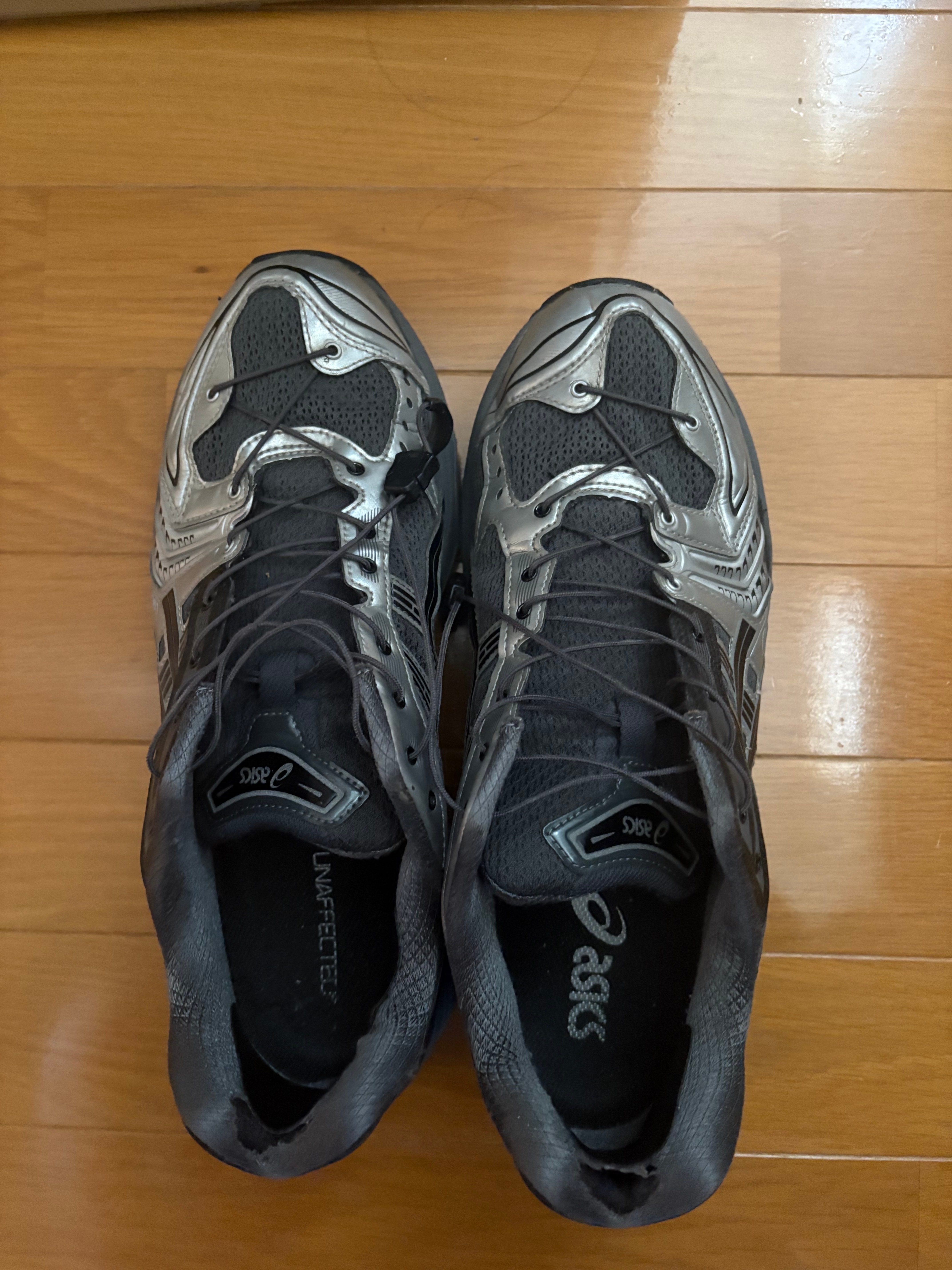 アンアフェクテッド × アシックス ゲルカヤノ14 "シルバームーン"