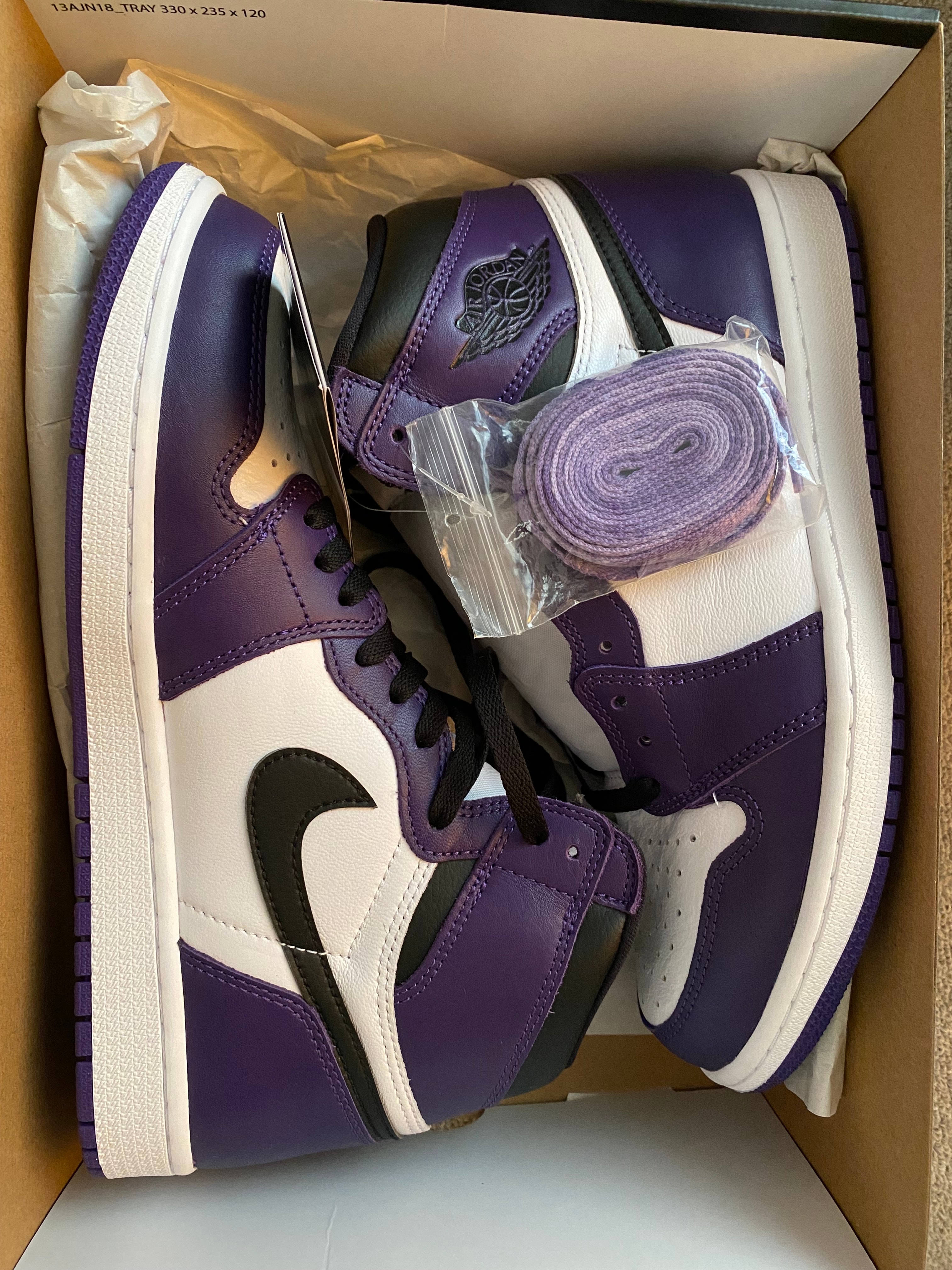 Nike Air Jordan 1 Retro High OG "Court Purple White/Black" (2020)