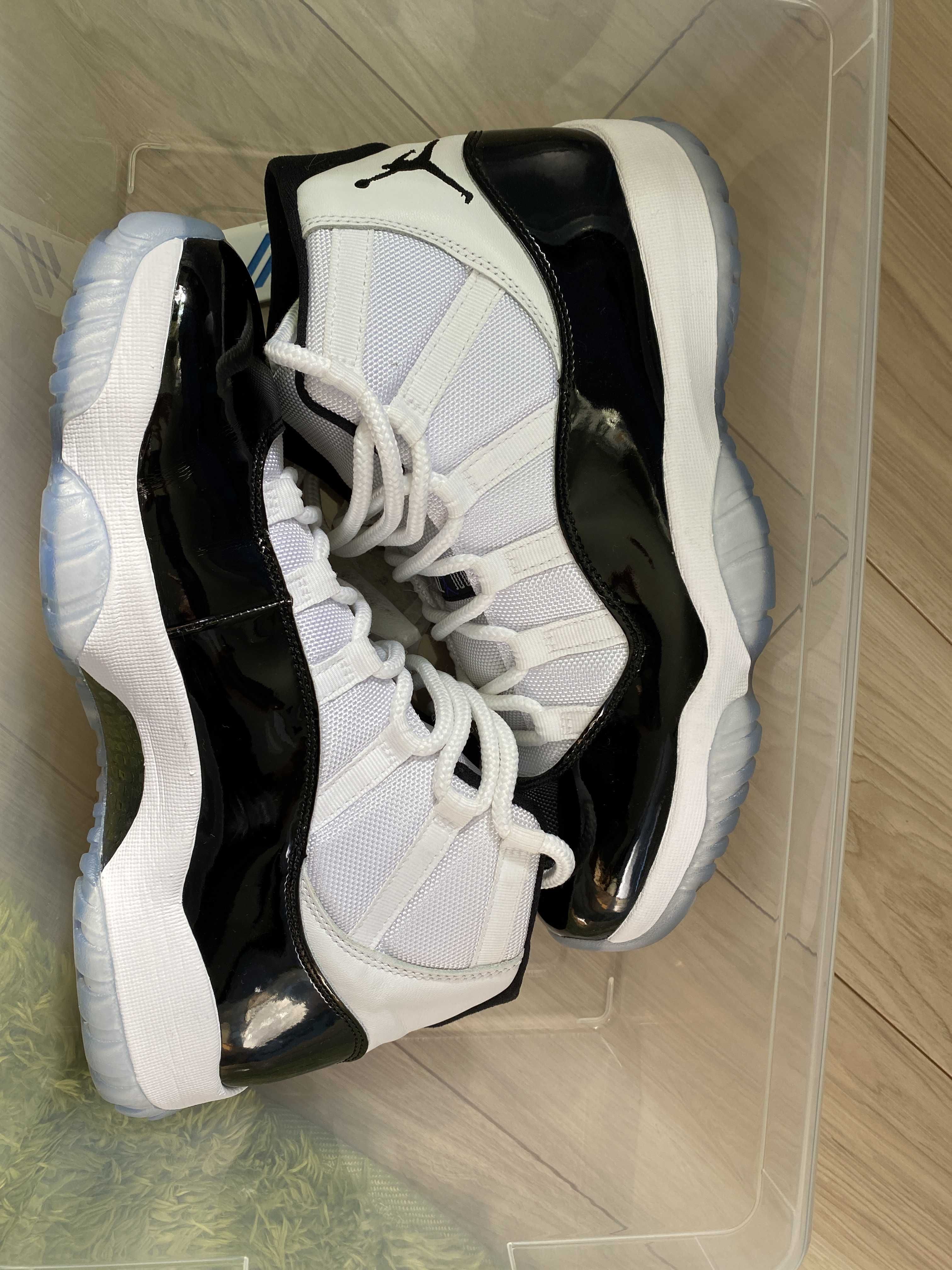 Nike Air Jordan 11 Retro "Concord" (2018)