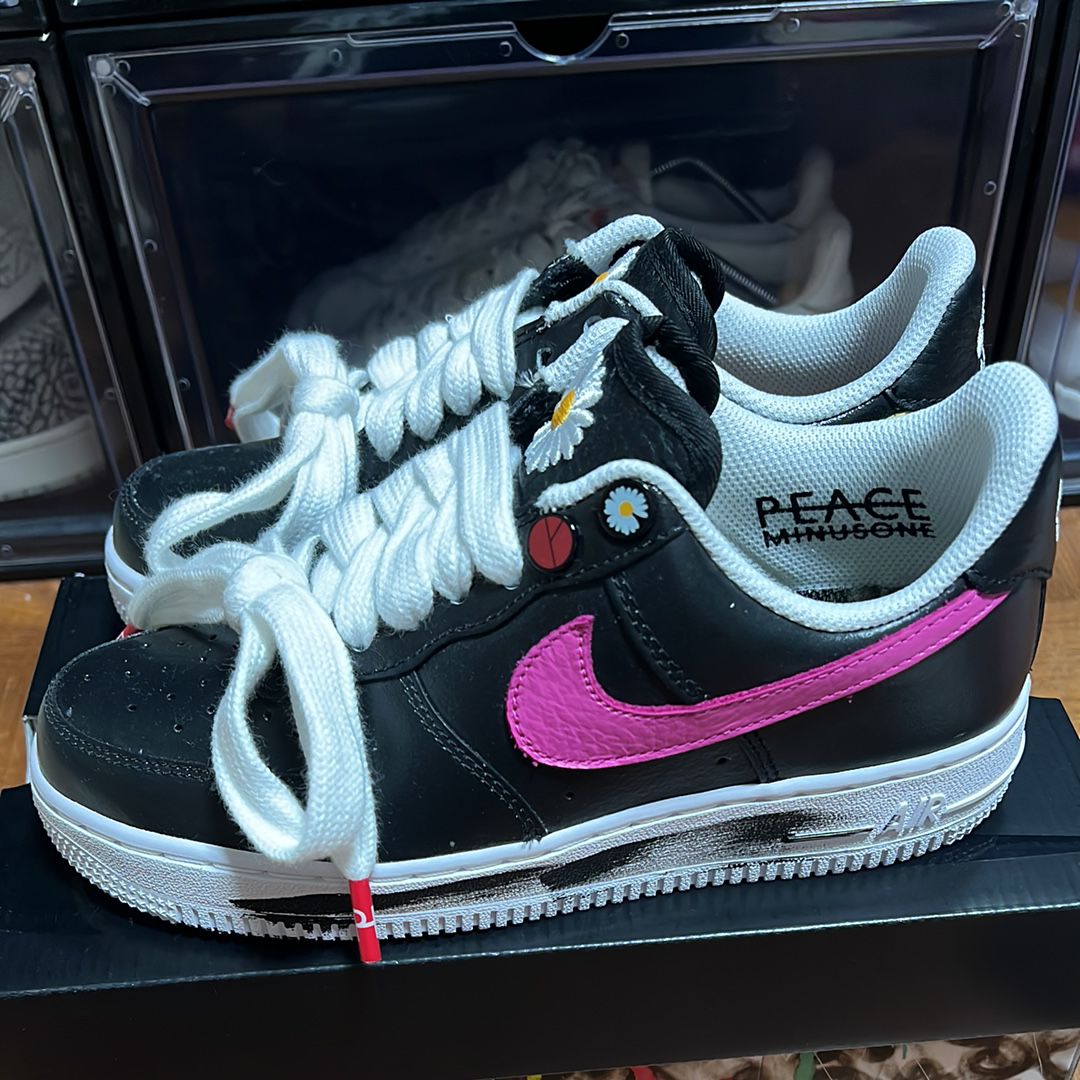 PEACEMINUSONE × Nike Air Force 1 Low '07 Para-Noise 3.0 "Black and Multi-Color" / G-DRAGON