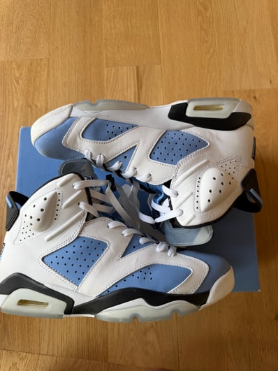 Nike Air Jordan 6 "UNC"