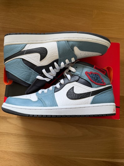 FACETASM × Nike Air Jordan 1 Mid "White/Navy"