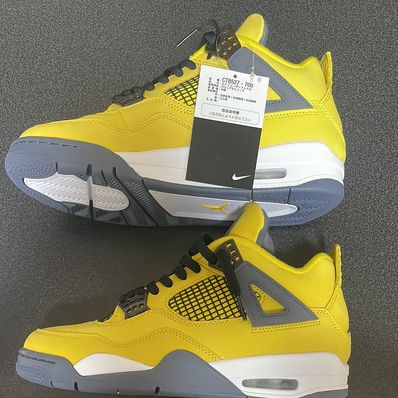 Nike Air Jordan 4 "Tour Yellow"