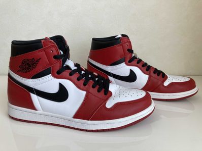 Nike Air Jordan 1 Retro High "Chicago" (2015)