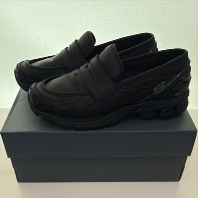 New Balance 1906L "Triple Black"