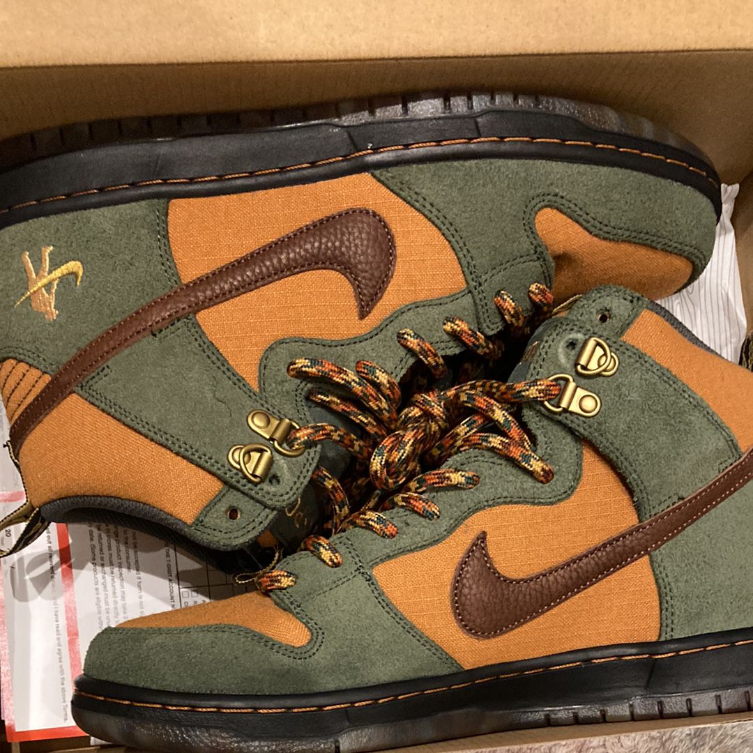 PASS~PORT × Nike SB Dunk High "Work Boot"