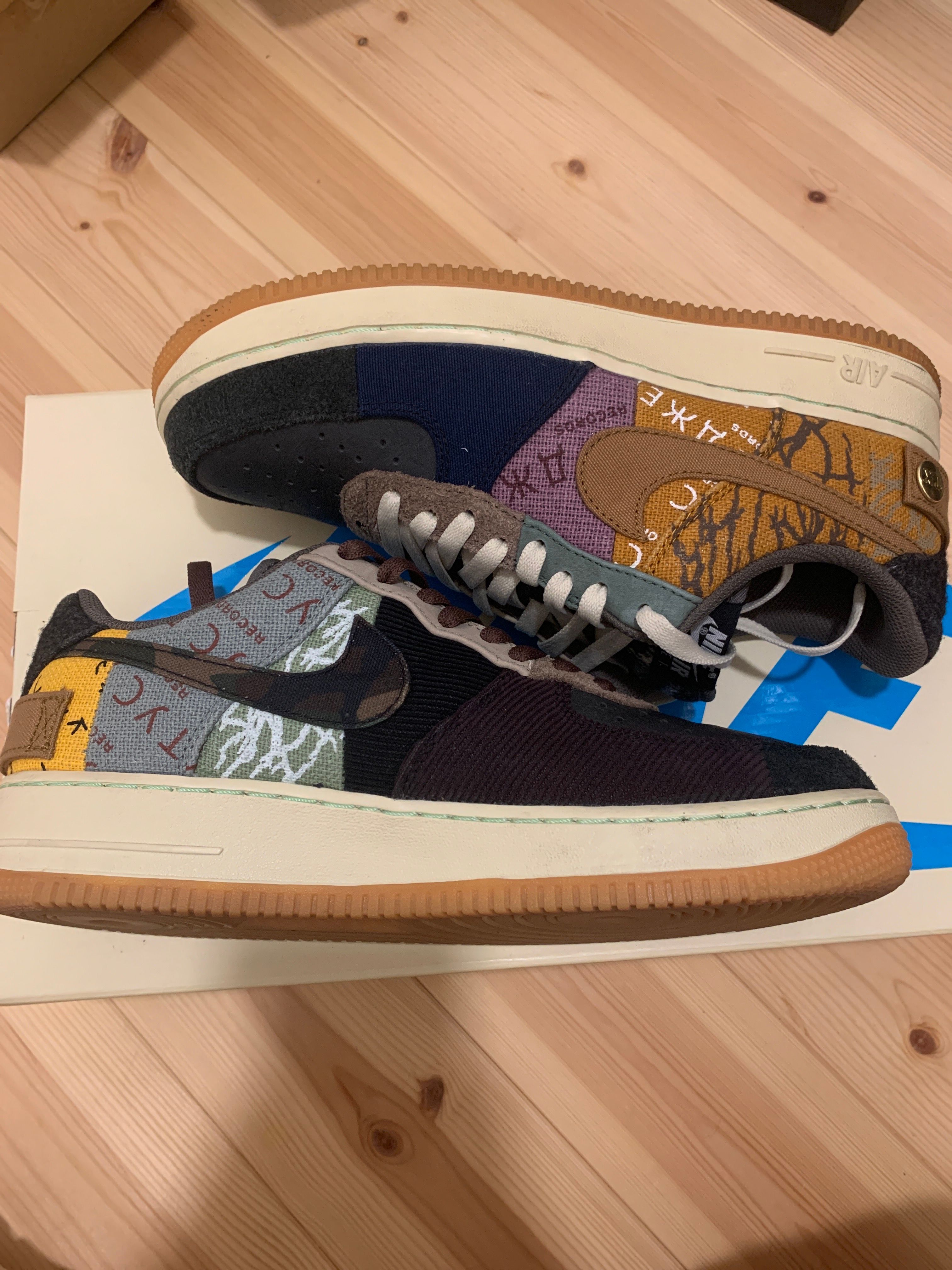 Travis Scott × Nike Air Force 1 Low Cactus Jack "Multi Color"