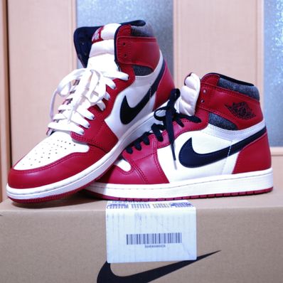 Nike Air Jordan 1 High OG "Lost & Found/Chicago"