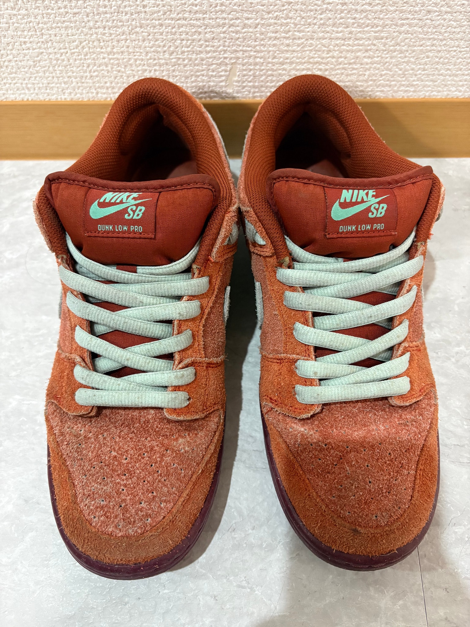 Nike SB Dunk Low Pro PRM "Mystic Red and Rosewood"