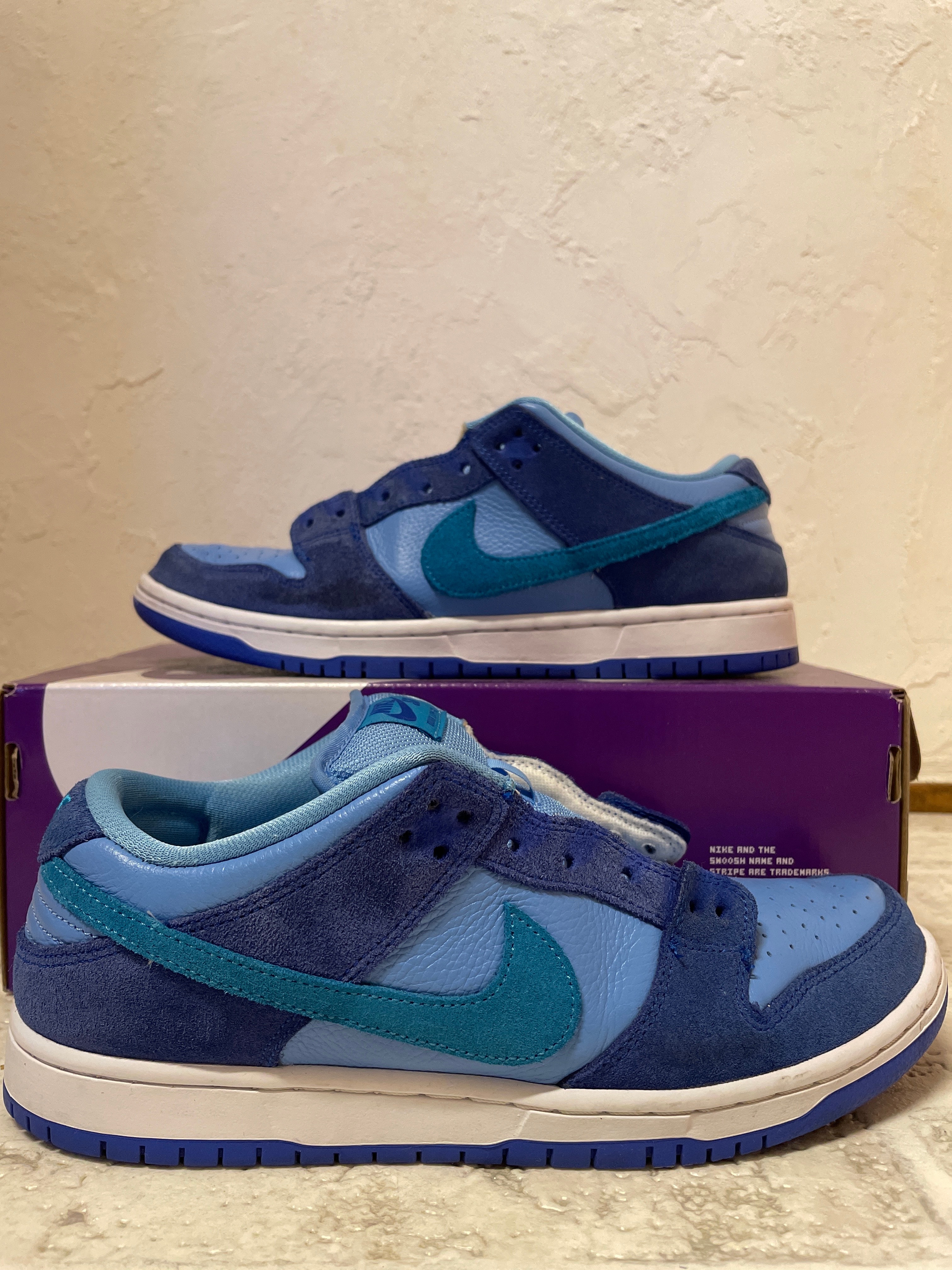 Nike SB Dunk Low "Blue Raspberry"