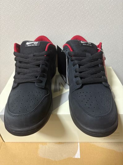 シュプリーム × ナイキ SB ダンク ロー "ブラック" (25FW Week2)