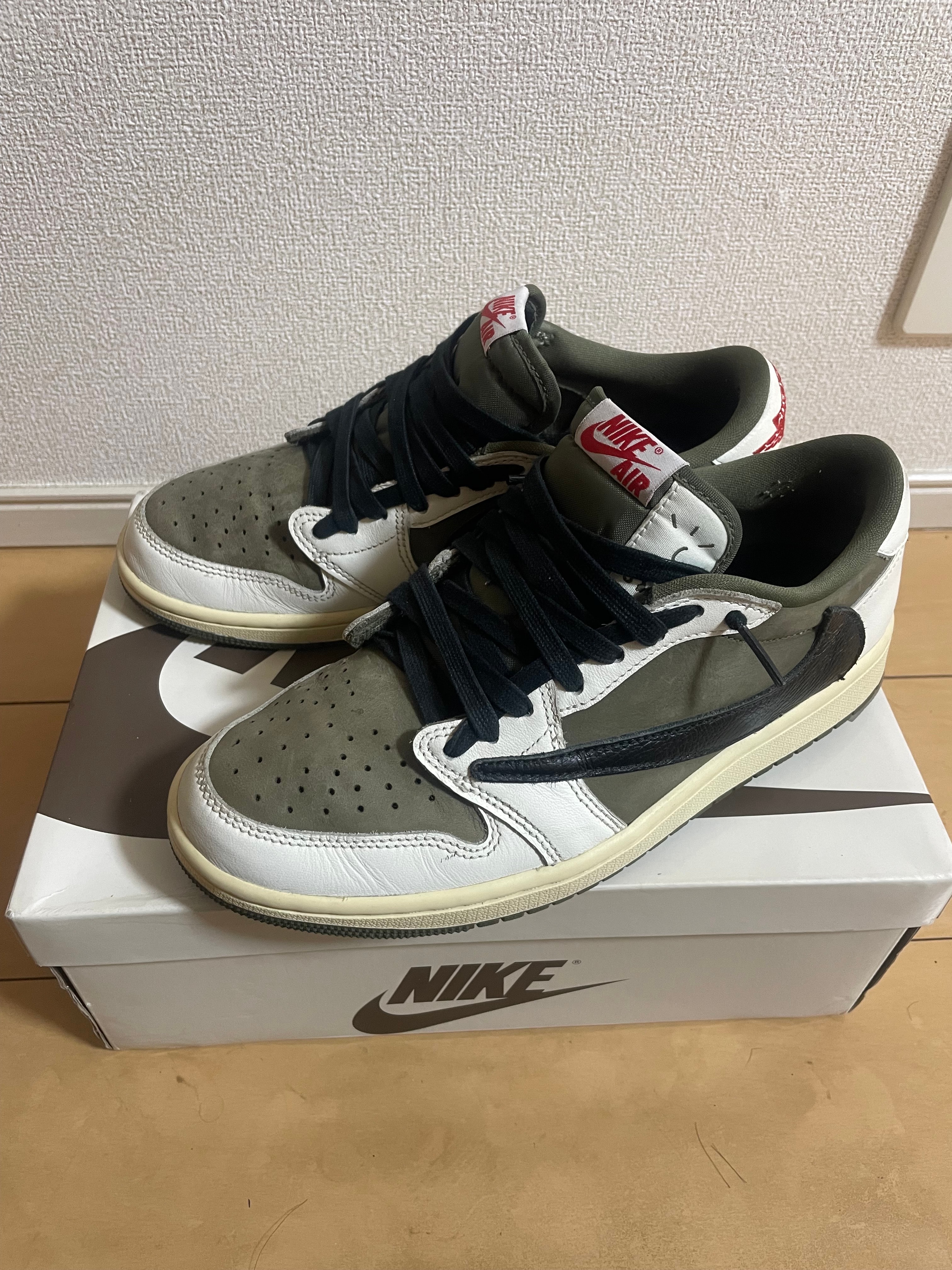 Travis Scott × Nike Air Jordan 1 Low OG SP "Reverse Olive"