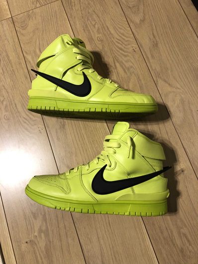 AMBUSH × NIKE DUNK HIGH "FLASH LIME"