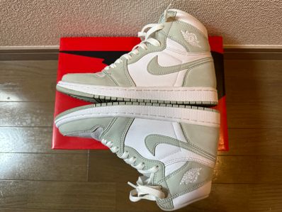 Nike Women's Air Jordan 1 High OG "Seafoam"