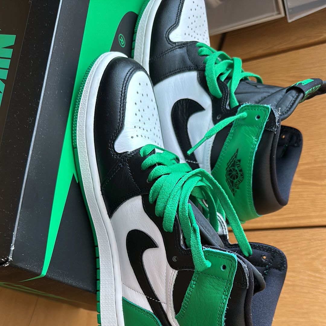 Nike Air Jordan 1 Retro High OG "Celtics/Black and Lucky Green" (2023)