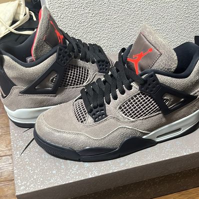 Nike Air Jordan 4 "Taupe Haze"