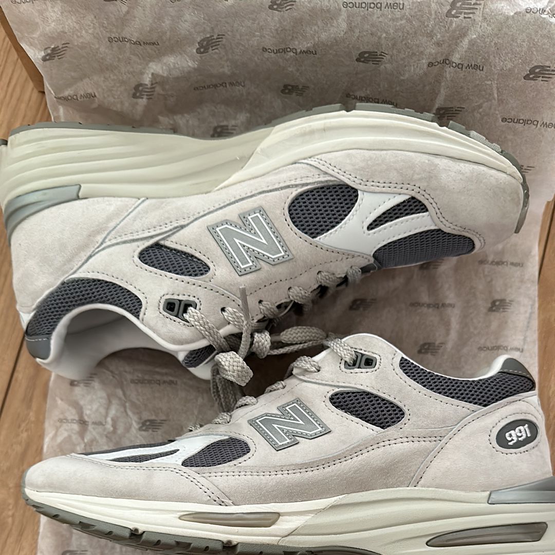 New Balance 991V2 "Light Gray"