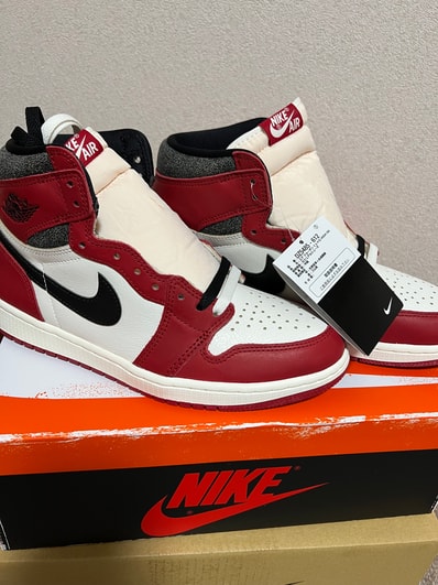 Nike Air Jordan 1 High OG "Lost & Found/Chicago"