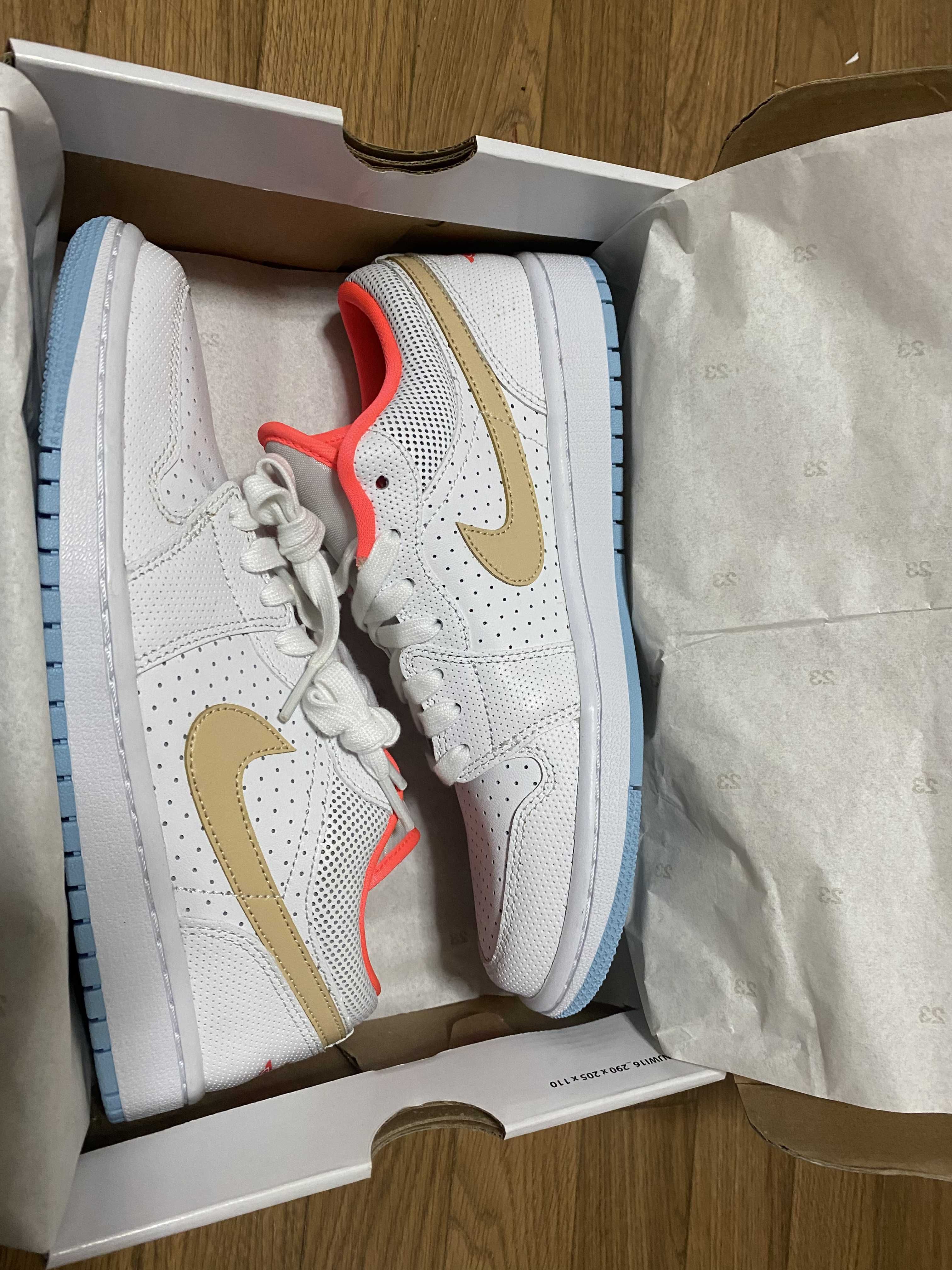 Nike Women's Air Jordan 1 Low SE "Flash Crimson"