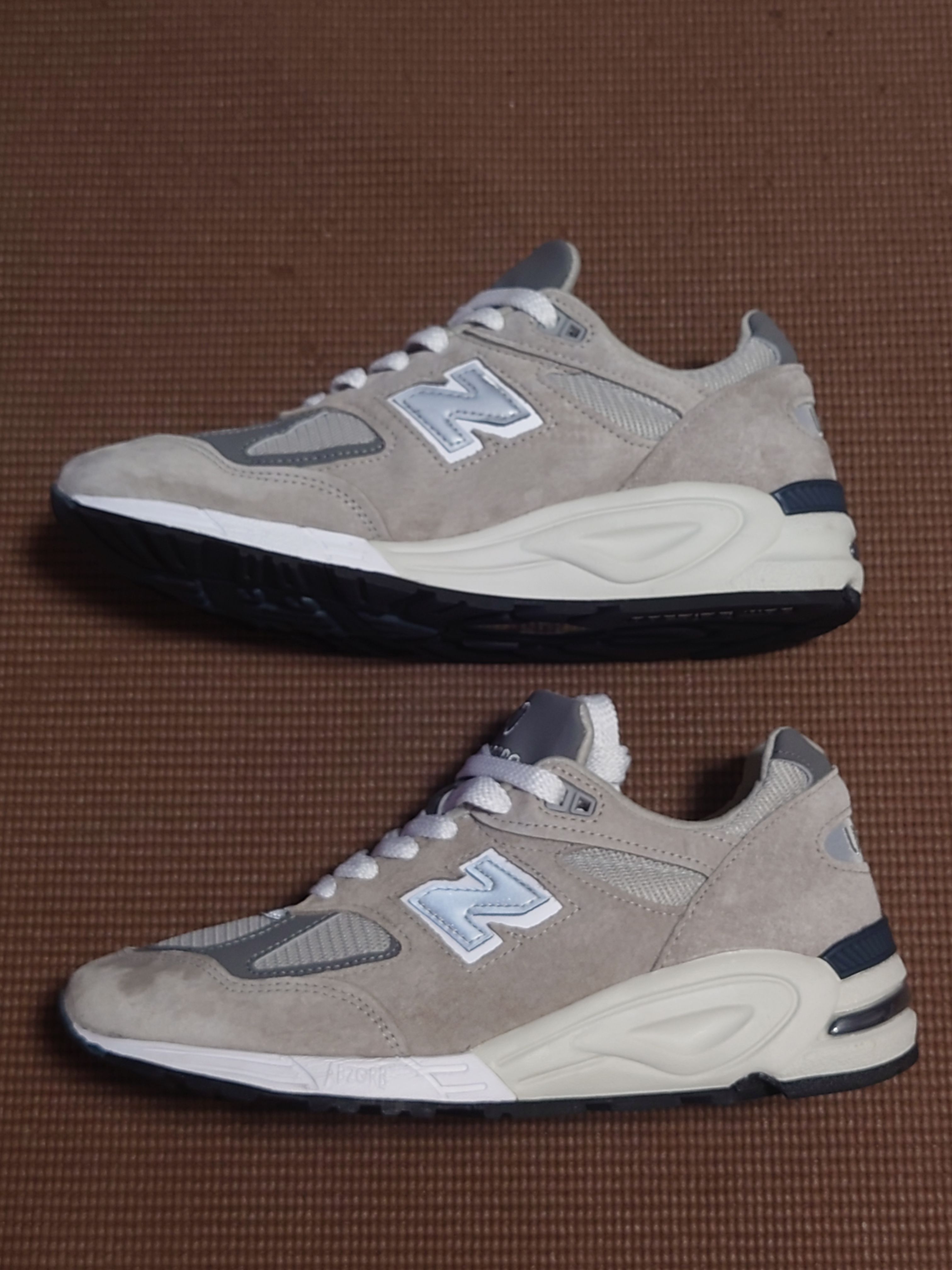 New Balance 990V2 "Gray"