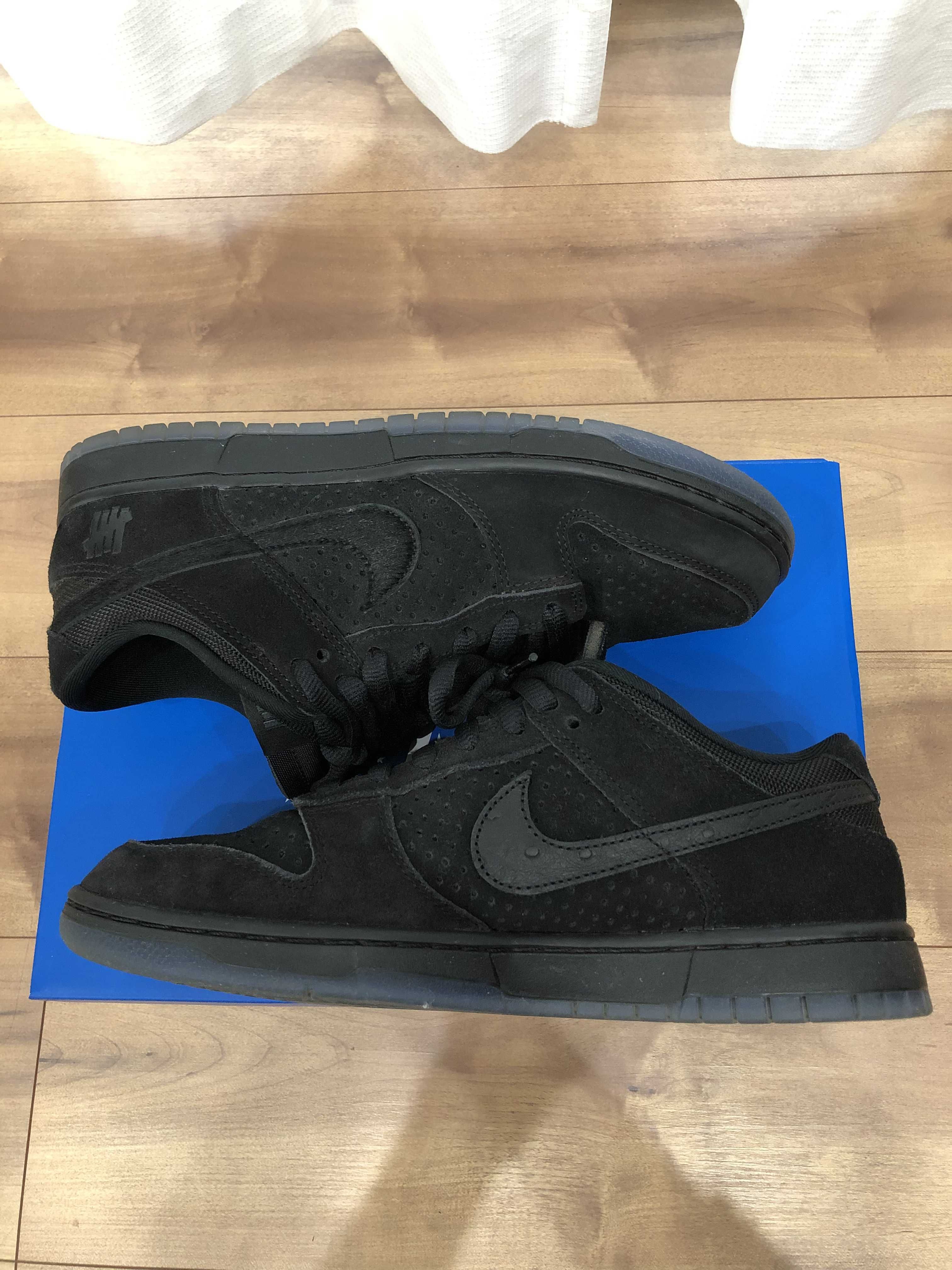 UNDEFEATED × Nike Dunk Low SP "5 ON IT"