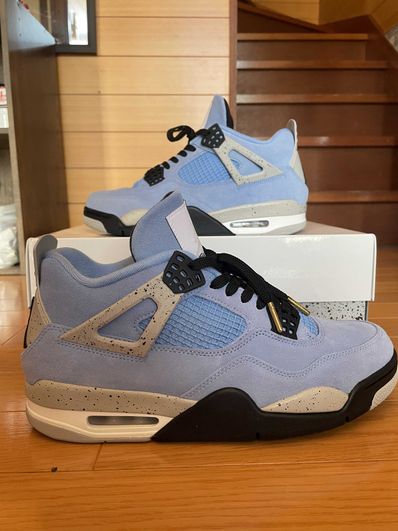 Nike Air Jordan 4 "University Blue"