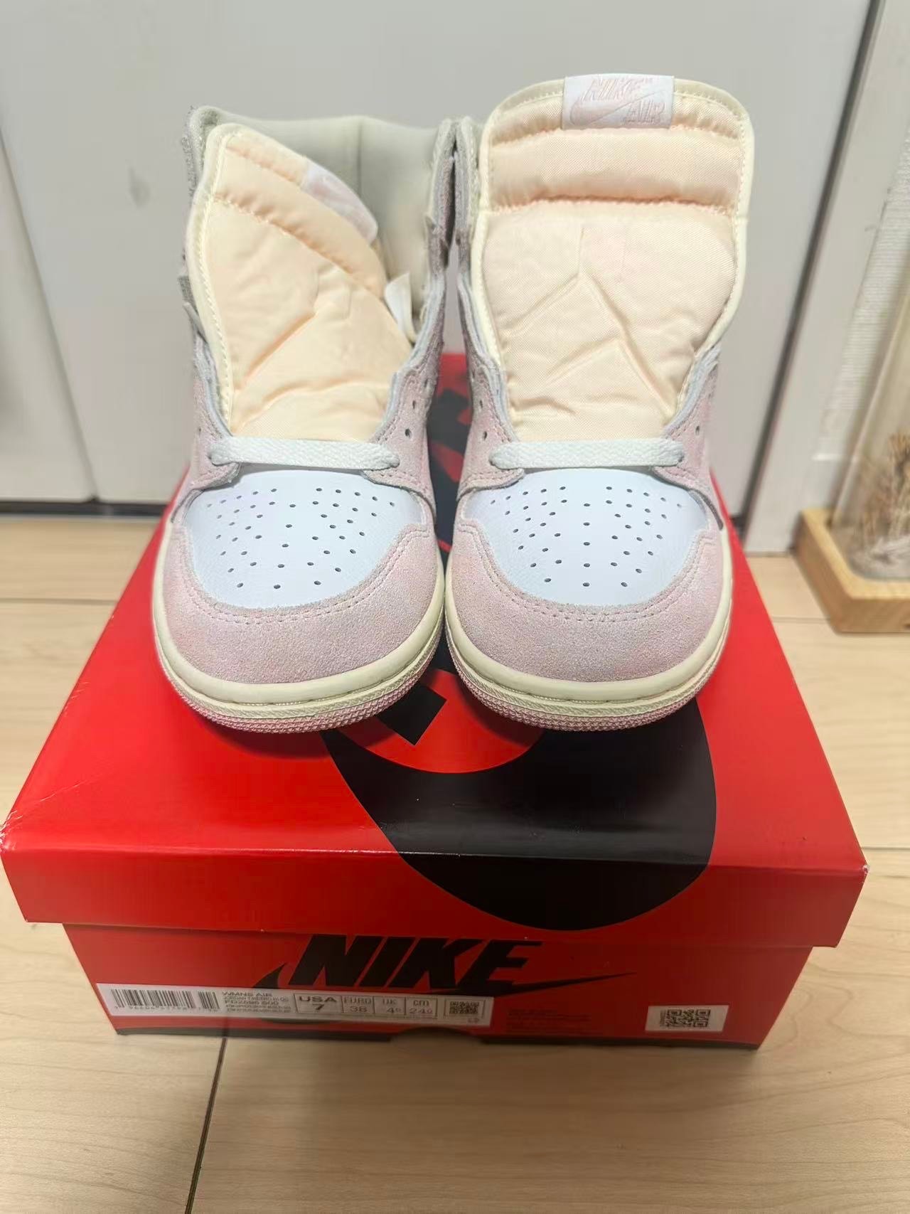 Nike Women's Air Jordan 1 Retro High OG "Washed Pink"
