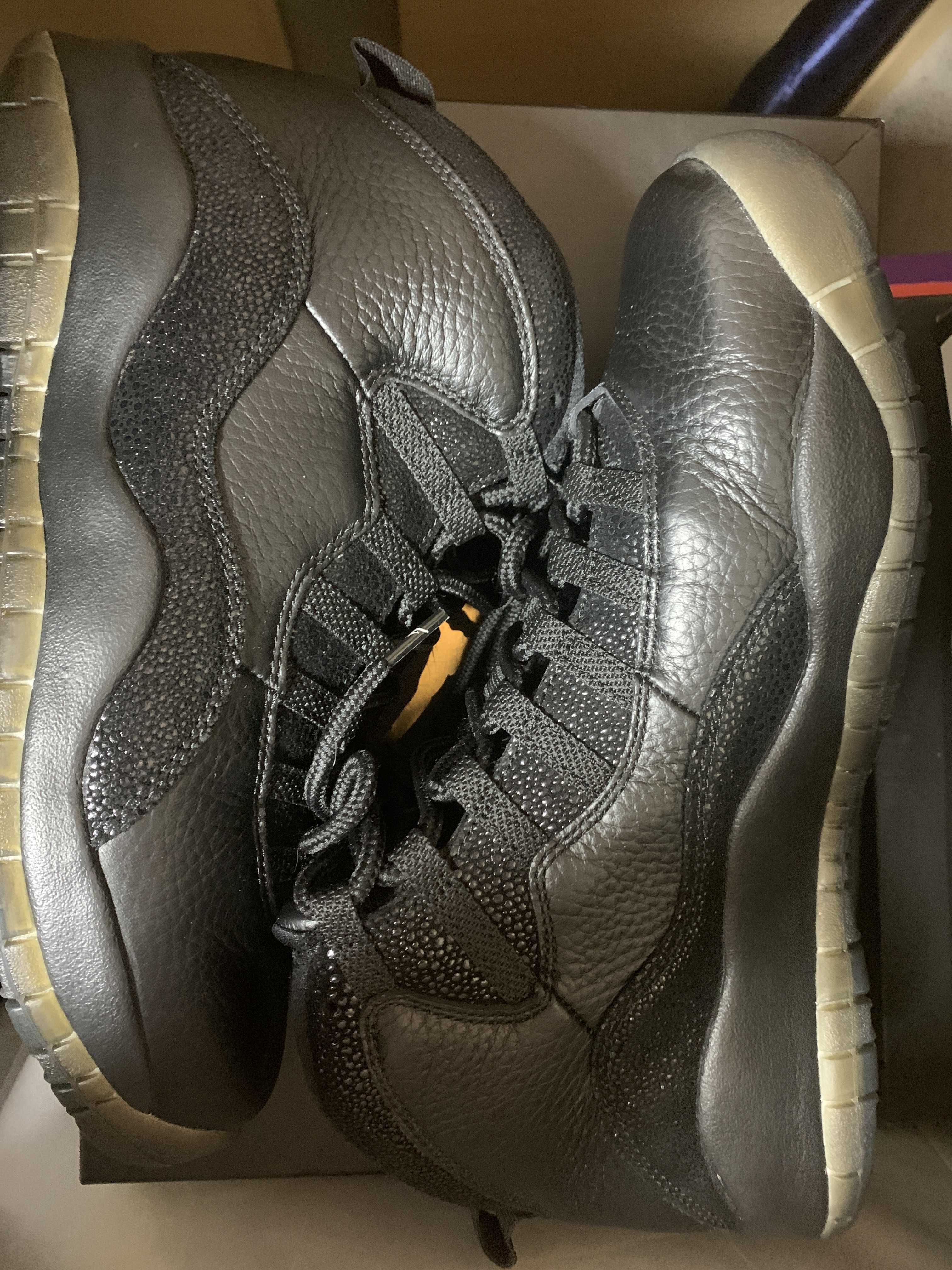OVO × Nike Air Jordan 10 Retro Drake "Black/Metallic Gold"